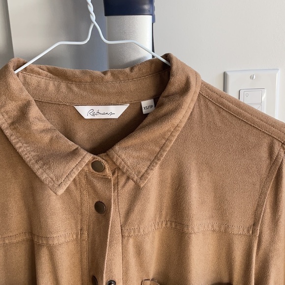 Velour-type shirt - Picture 3 of 4